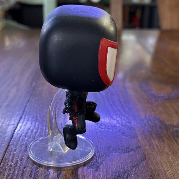 Funko POP Spider-Man Vinyl Bobblehead Across The Spider-Verse 4” - Picture 5 of 5